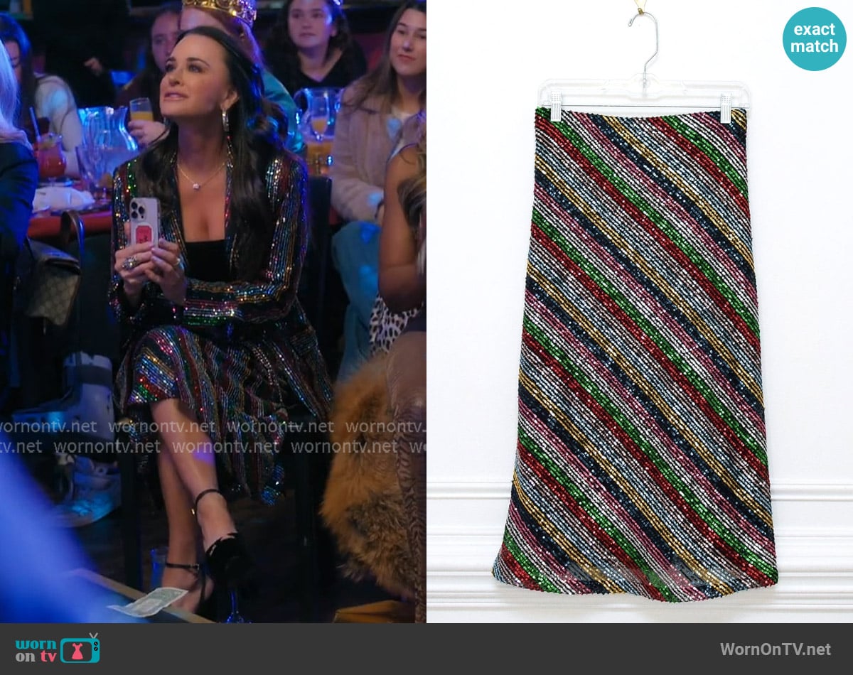 Milly Sequinned Midi Skirt worn by Kyle Richards on The Real Housewives Ultimate Girls Trip