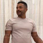 Nate’s beige t-shirt and sweatpants set on The Young and the Restless Nate’s beige t-shirt and sweatpants set on The Young and the Restless