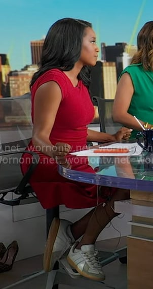 RAchel’s white sneakers on Good Morning America