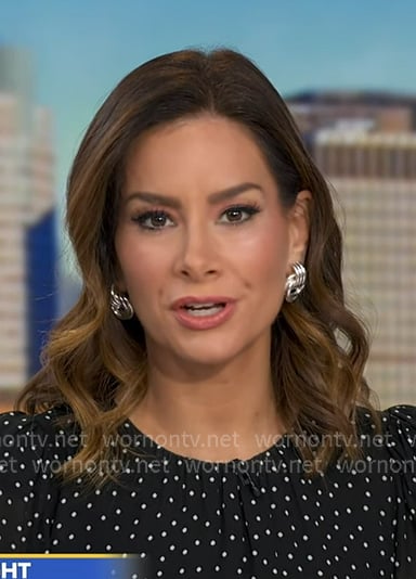 Rebecca’s silver knot ring earrings on Good Morning America Rebecca’s silver knot ring earrings on Good Morning America