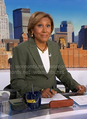 Robin’s green pinstripe blazer on Good Morning America Robin’s green pinstripe blazer on Good Morning America