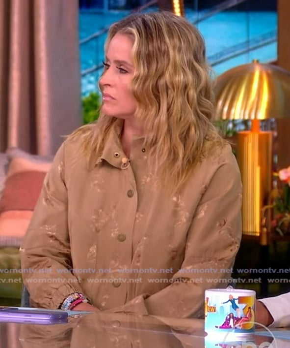 Sara's beige floral jacket and pants on The View