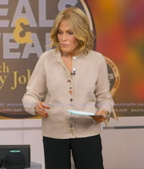 Tory’s beige mixed button cardigan on Good Morning America Tory’s beige mixed button cardigan on Good Morning America