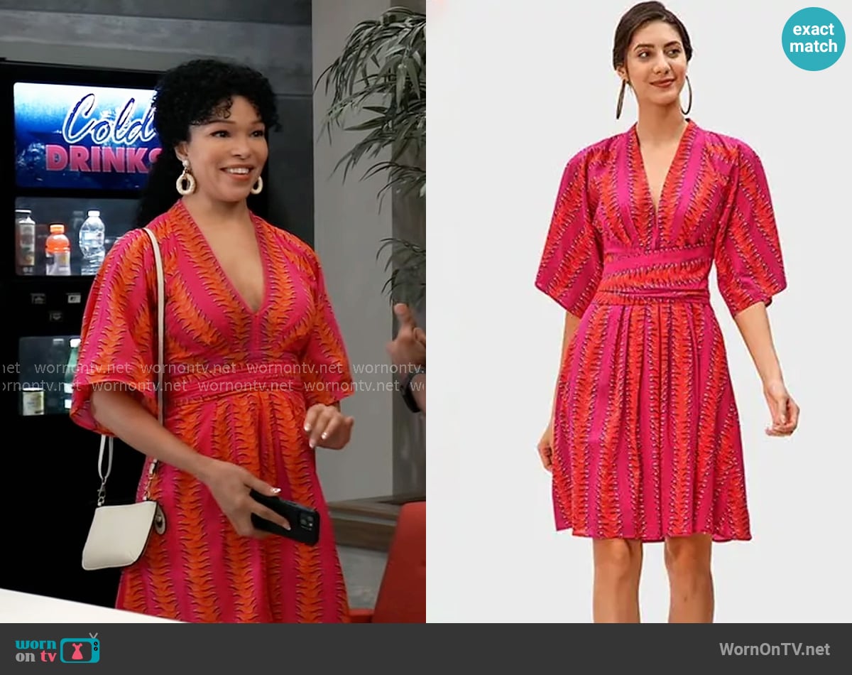 Portia's Wayward Fancies at eShakti dress Portia's Wayward Fancies at eShakti dress
