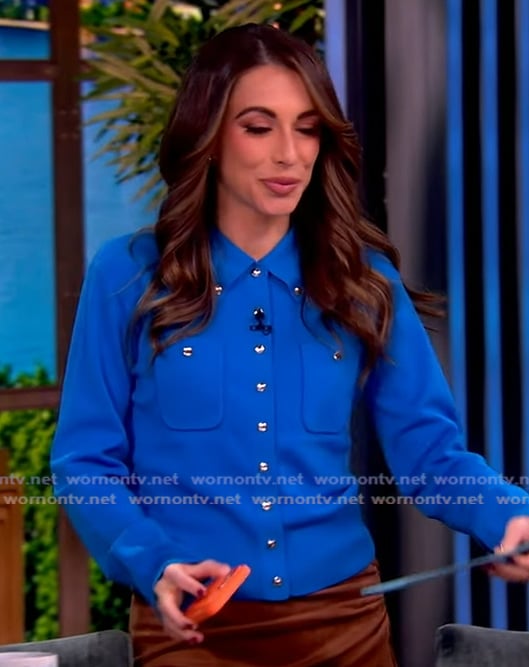 Alyssa’s blue cardigan with metal buttons on The View Alyssa’s blue cardigan with metal buttons on The View