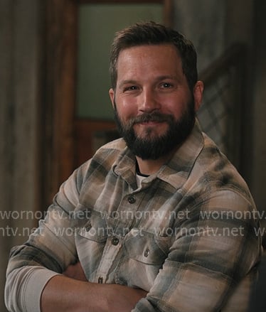 Cal's beige plaid button up shirt on Marshals