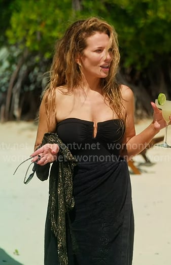 Daisy’s black strapless swimsuit on The Real Housewives of New York City Daisy’s black strapless swimsuit on The Real Housewives of New York City