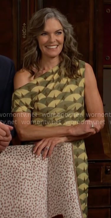 Diane's green printed dress on The Young and the Restless