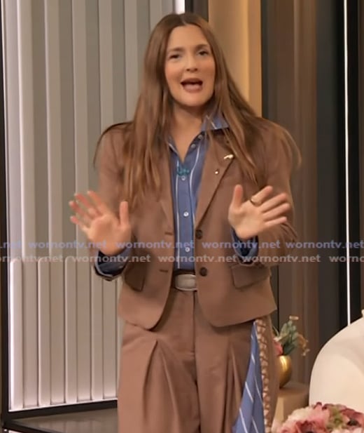 Drew's beige suit and blue striped shirt on The Drew Barrymore Show