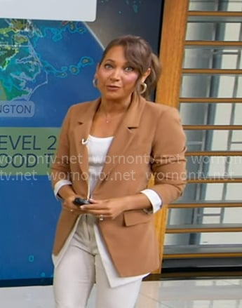 Ginger’s tan layered blazer on Good Morning America