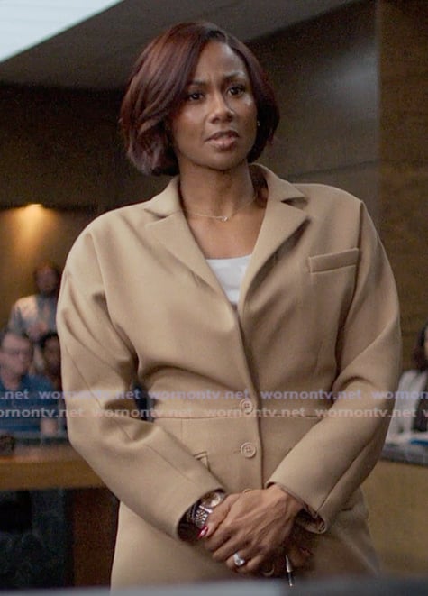 Jax’s beige oversized blazer on Reasonable Doubt
