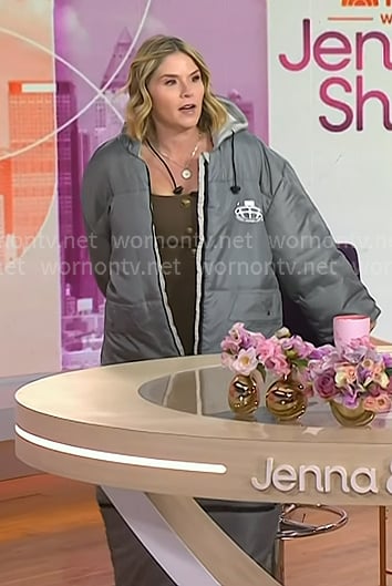 Jenna's grey stadium long jacket on Today