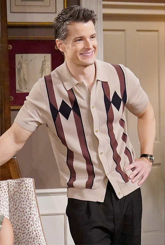 Kyle’s beige shirt with diamonds on The Young and the Restless Kyle’s beige shirt with diamonds on The Young and the Restless