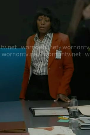 Melinda's striped shirt and red blazer on 9-1-1