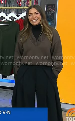Melissa’s brown v-neck sweater and wide-leg pants on Today Melissa’s brown v-neck sweater and wide-leg pants on Today