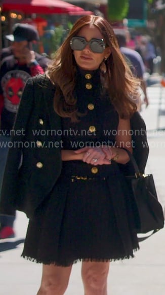 Meredith’s black tweed blazer and mini skirt on The Real Housewives of Salt Lake City Meredith’s black tweed blazer and mini skirt on The Real Housewives of Salt Lake City