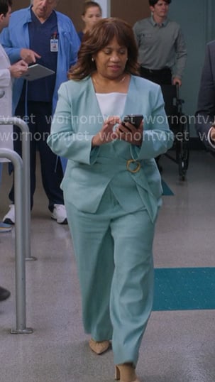Miranda’s blue buckle wrap blazer and pants on Greys Anatomy Miranda’s blue buckle wrap blazer and pants on Greys Anatomy