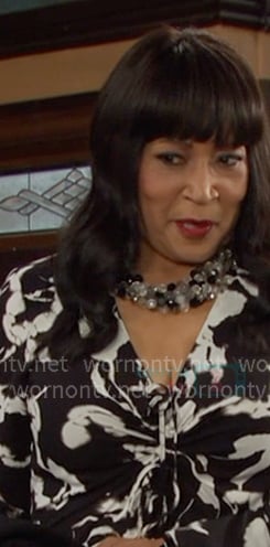 Paulina's black and white abstract print dress on Days of our Lives Paulina's black and white abstract print dress on Days of our Lives