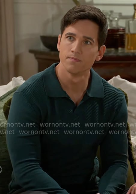 Smitty’s green collared sweater on Beyond the Gates