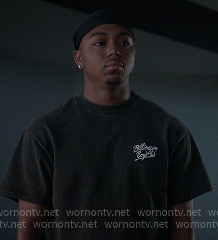 Spenser's black printed tee on Reasonable Doubt